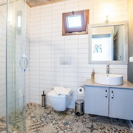 Da Deniz Manzarali Belinay Apartment Kas