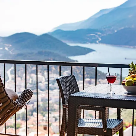 Da Deniz Manzarali Belinay Apartment Kas